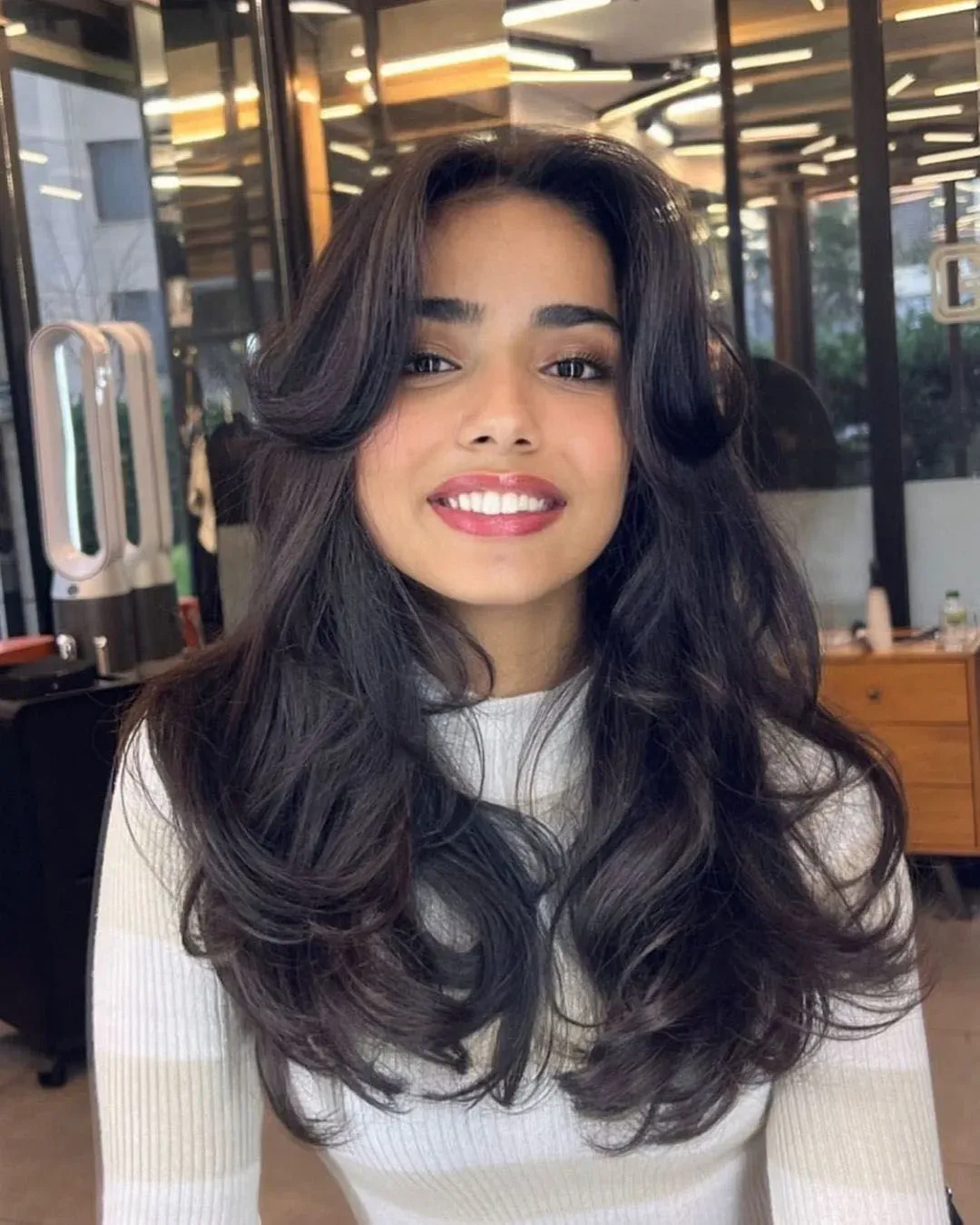 Discover Your Stunning butterfly cut dark hair Look