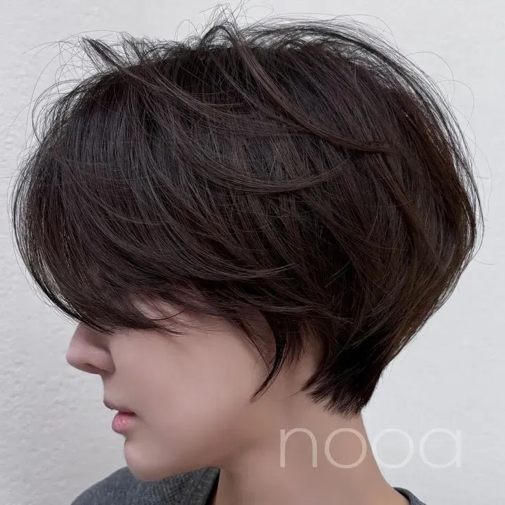 Butterfly Cut Hair Short Straight Hair: Is It Possible?