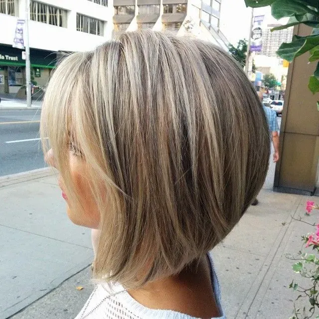 Exploring Different Medium Bob Cuts for Thick Hair