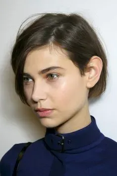 Finding Your Ideal Queer Bob Haircut