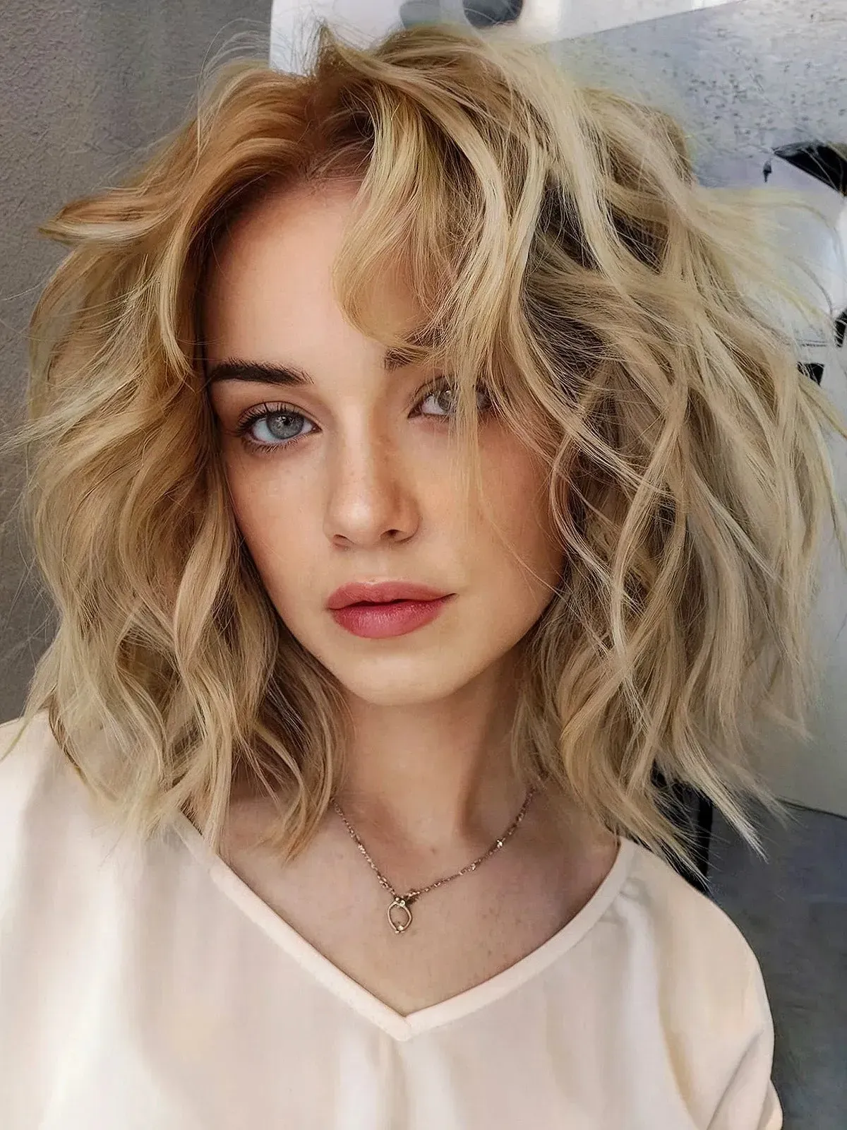 Finding Your Perfect Wavy Bob Style