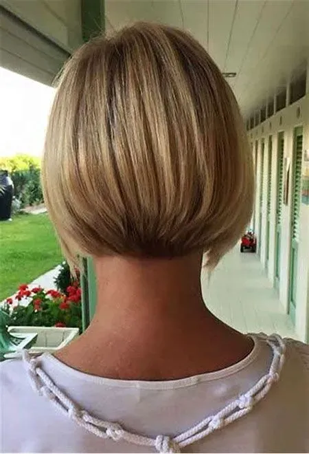 Styling Tricks for the Perfect Short Bob Back View