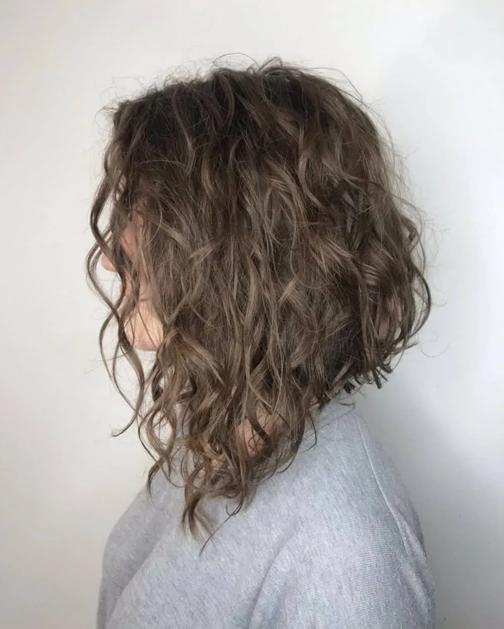 Styling Your Long Bob Cut Wavy Hair Without the Fuss