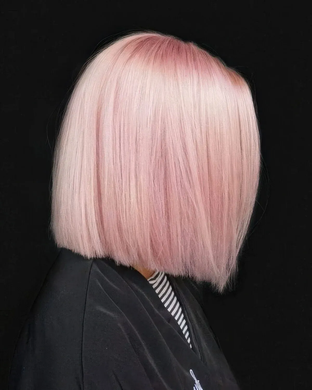 Why the Pink Hair Bob Cut is Turning Heads